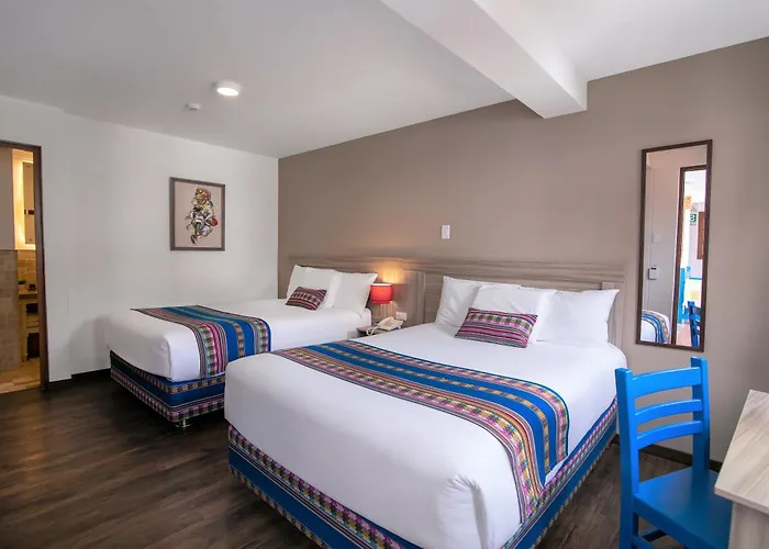 Atoq San Blas Hotel