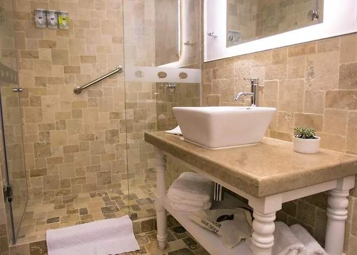 Atoq San Blas Hotel 3*